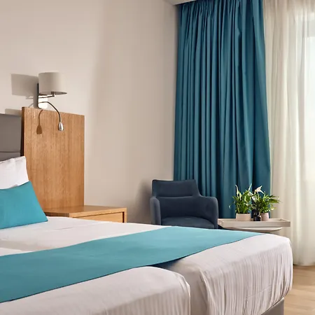Otel Cavo Orient & 4*