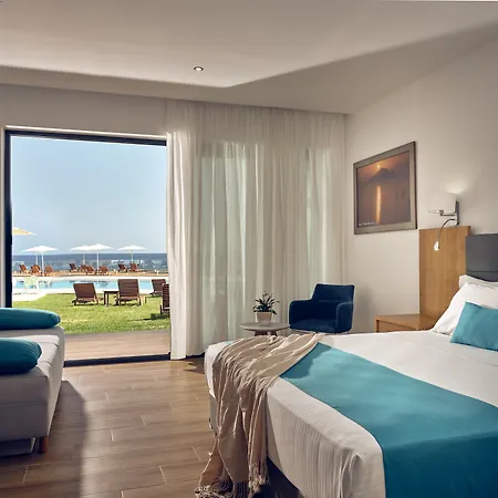 Cavo Orient & Hotel
