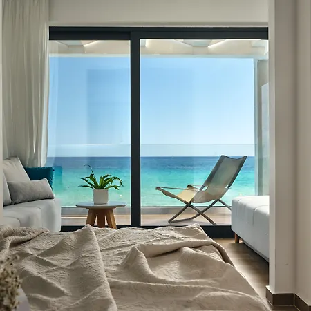 Hotel Cavo Orient & 4*